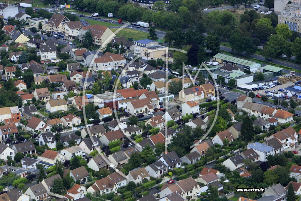 Panoramic view of Viry-Châtillon